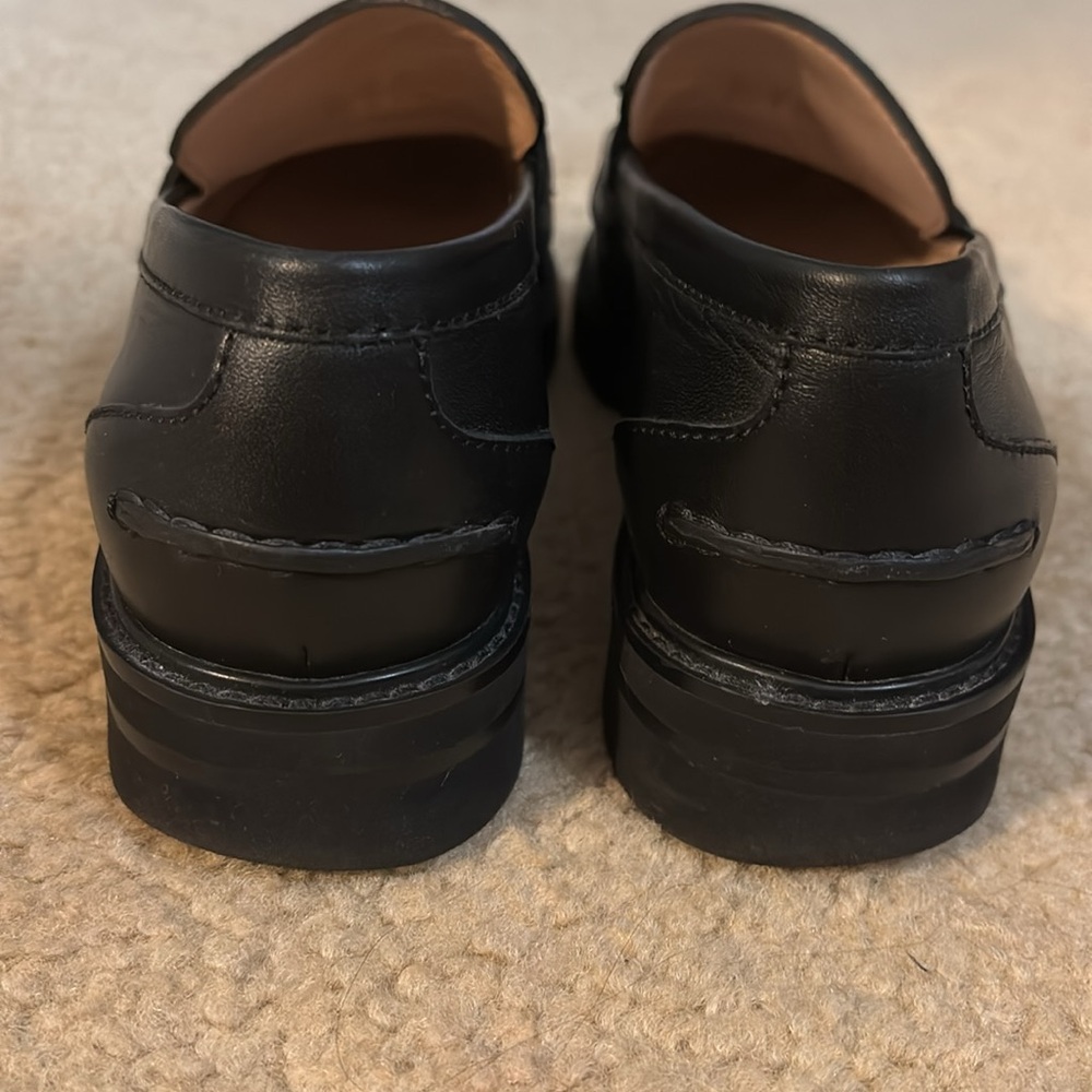 Stuart Weitzman Mila Lift Tassel Loafer - Picture 10 of 10